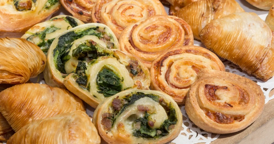 Santa Cruz Food Scene: Must-Visit Restaurants, Cafés & Coastal Eats